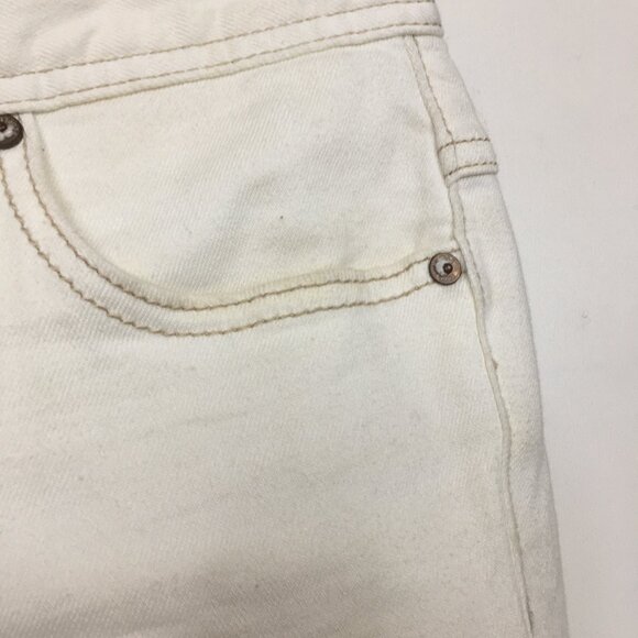FREE PEOPLE Ivory Distressed Raw Step Hem 5 Pocket Logo Hardware Skinny Jeans - Picture 15 of 15